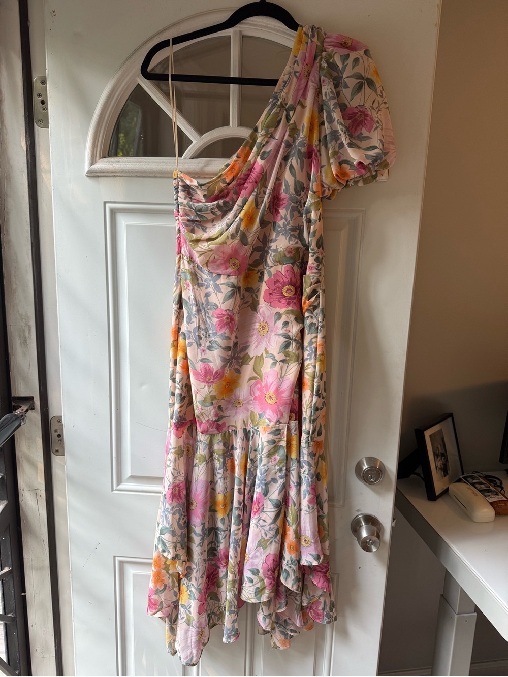 Astr Floral One-Shoulder Santorini Midi Dress